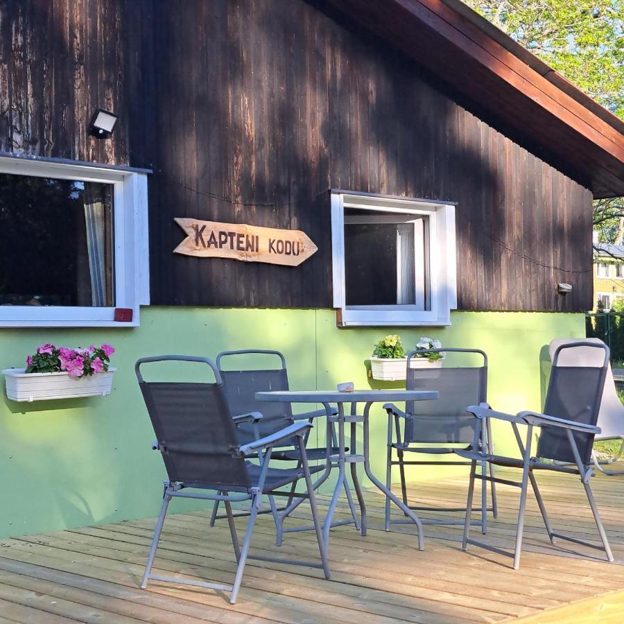 Kapteni Suvekodu Laulasmaa Exterior photo